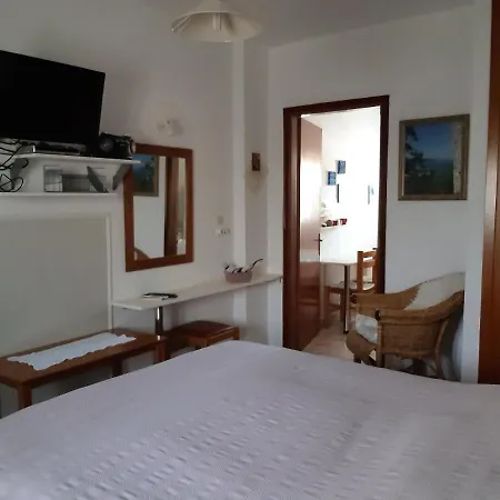 Anthos Apartment