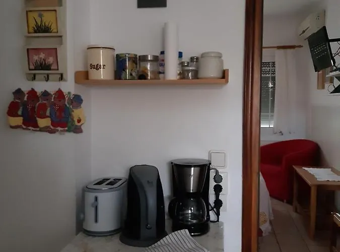 安松公寓式酒店 萨索斯