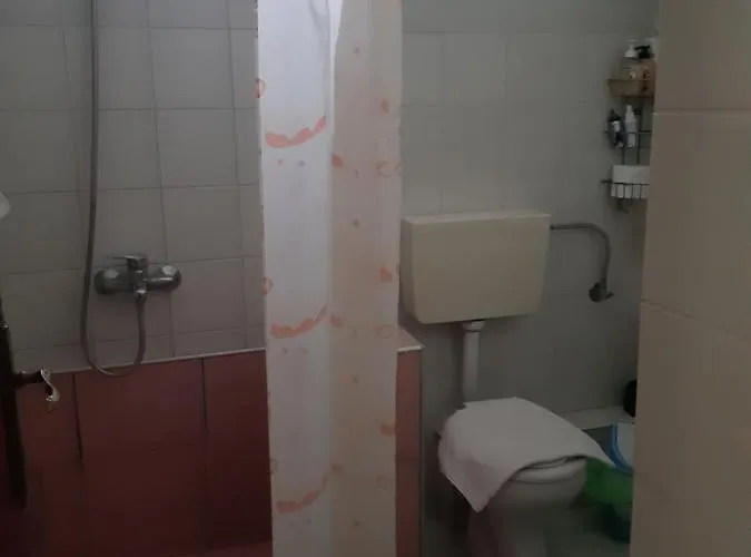 安松公寓式酒店 萨索斯