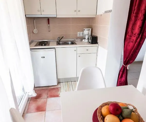 公寓 安松公寓式酒店 *