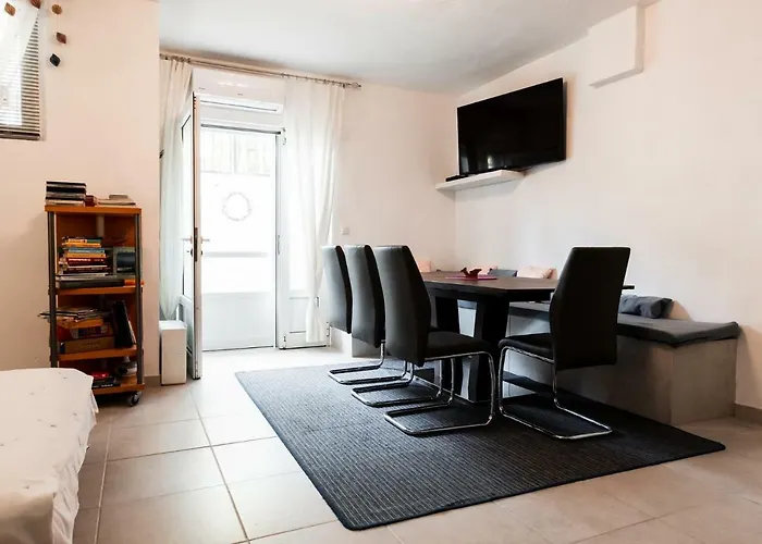 安松公寓式酒店 公寓 *